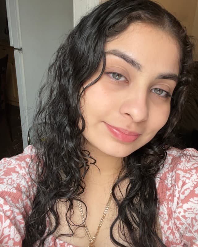 Ana Vilorio profile photo